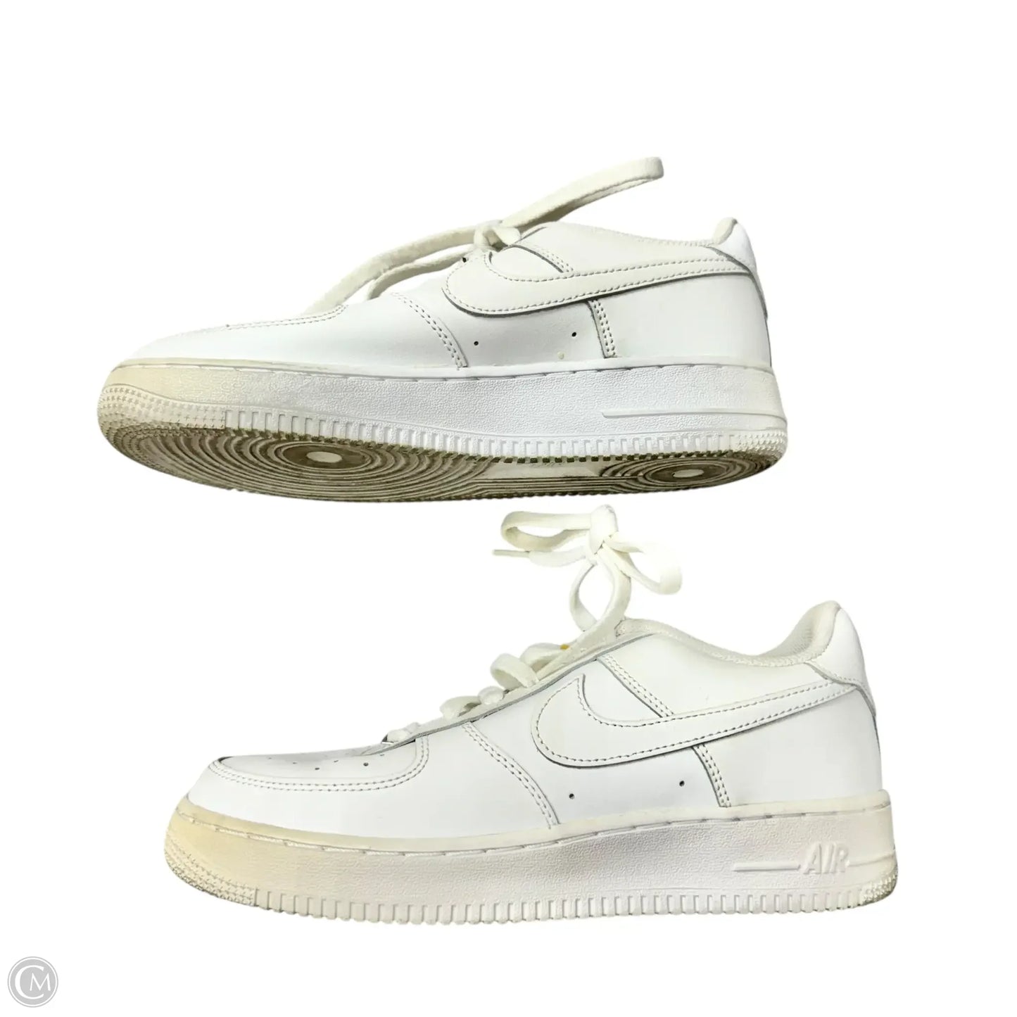 Shoes Sneakers By Nike In White, Size: 9