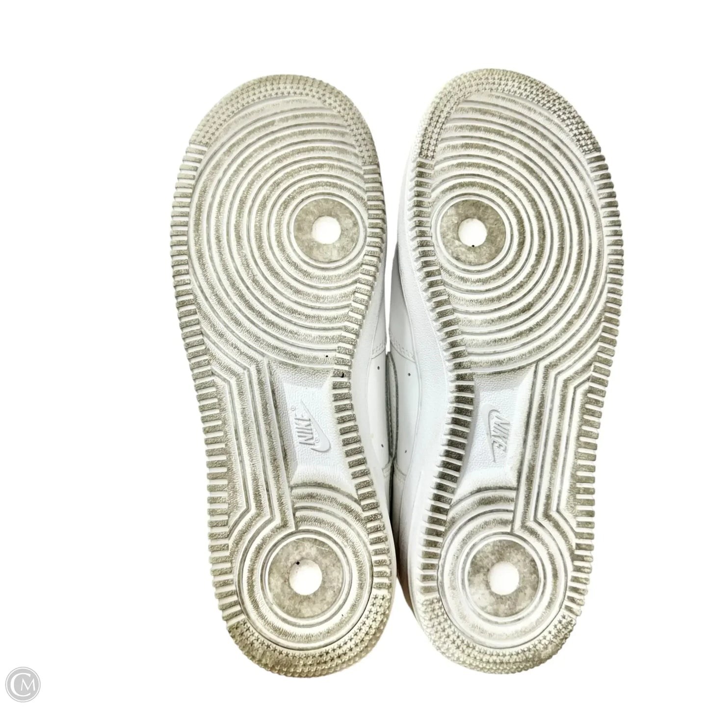 Shoes Sneakers By Nike In White, Size: 9