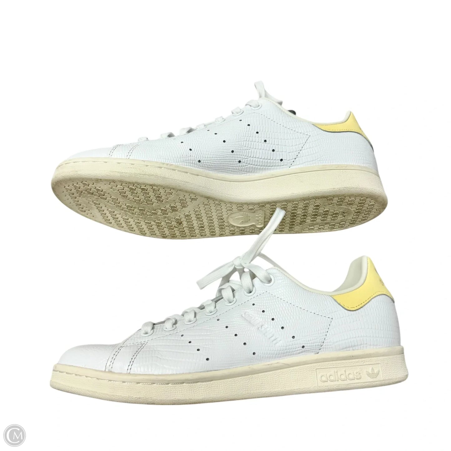 Shoes Sneakers By Adidas In White & Yellow, Size: 10