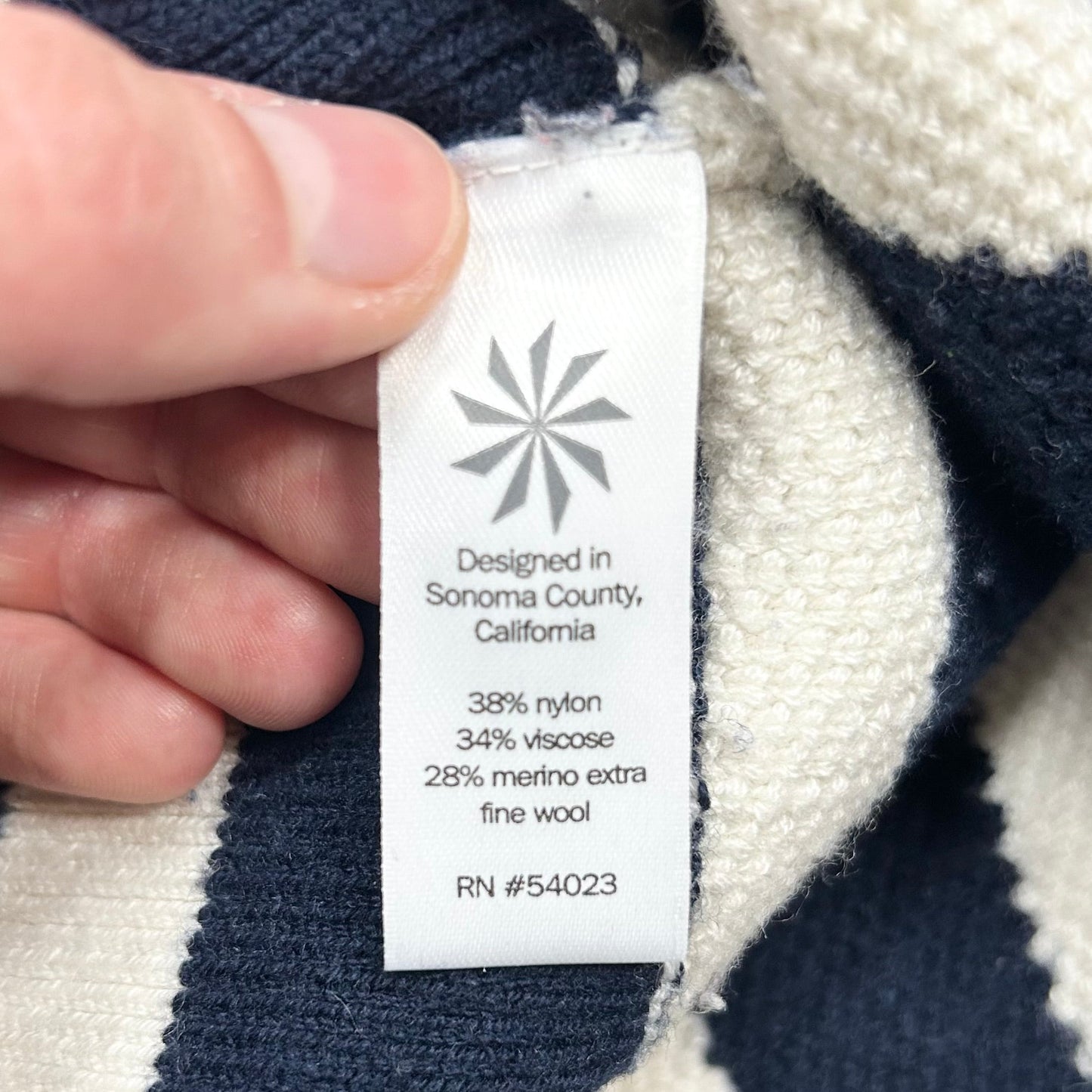 Sweater By Athleta Size: L