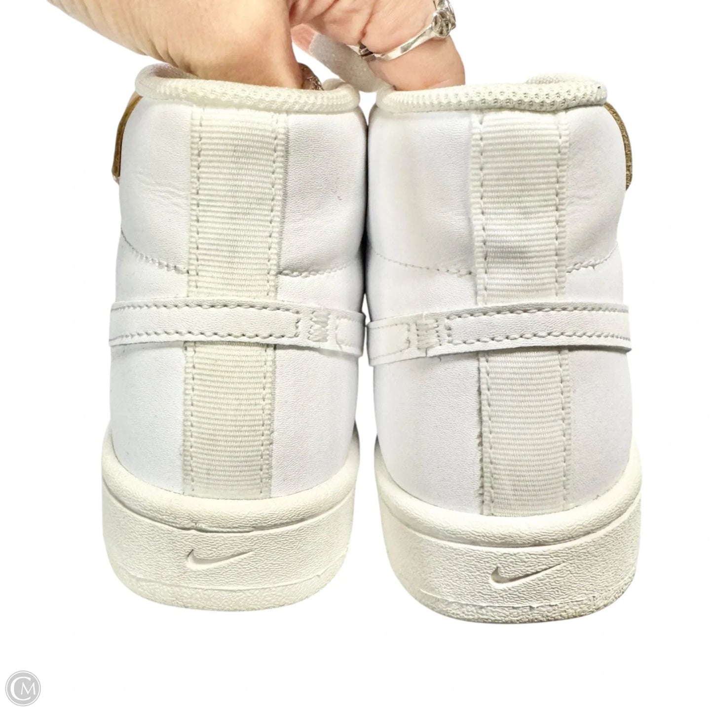 Shoes Athletic By Nike In White, Size: 8