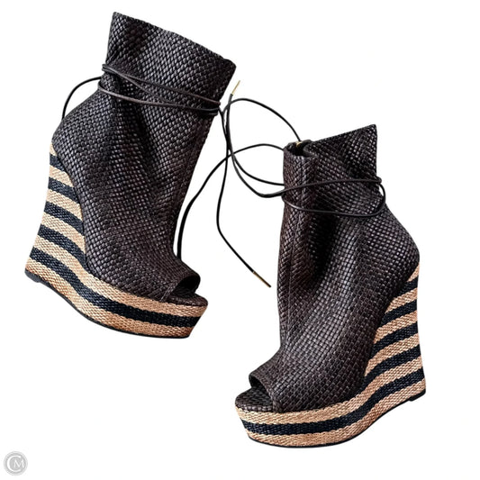 Boots Luxury Designer By Burberry In Brown, Size: 7.5