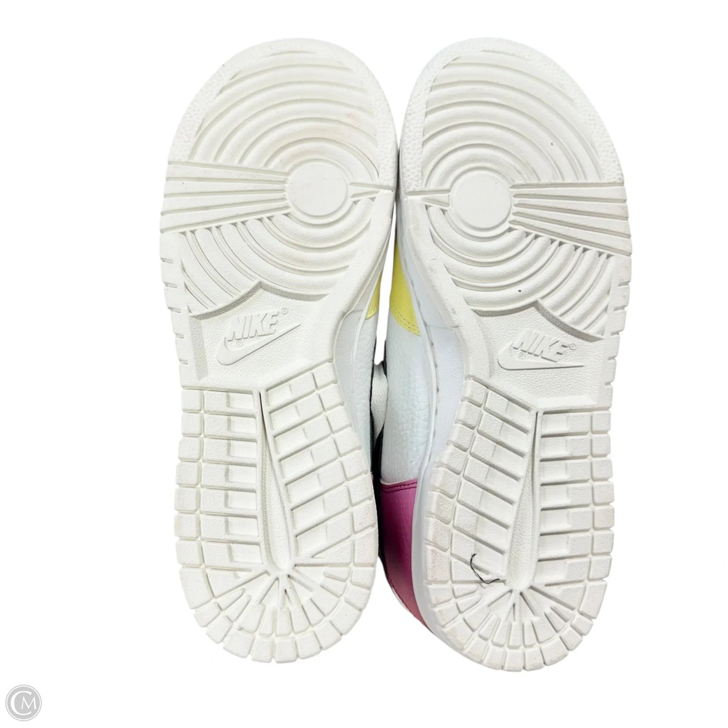 Shoes Sneakers By Nike In Multi-colored, Size: 10