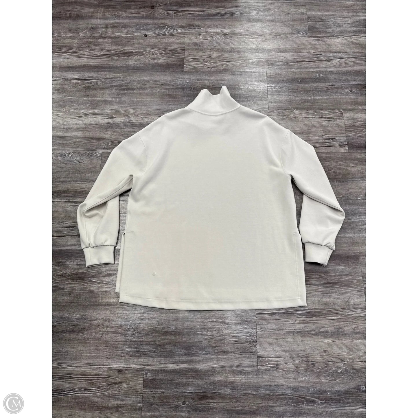 Athletic Top Long Sleeve Collar By Lululemon In Cream, Size: S