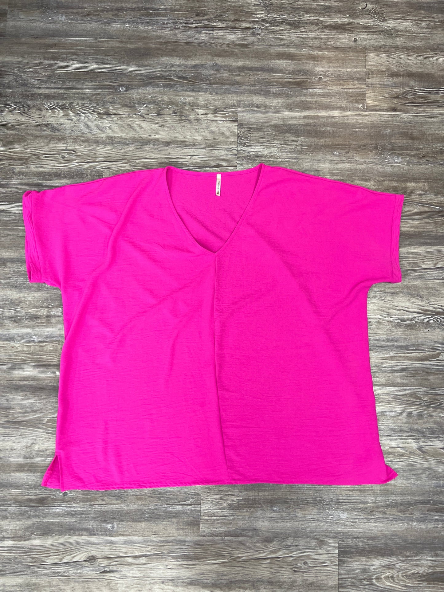 Top Short Sleeve By Mittoshop Size: 2x