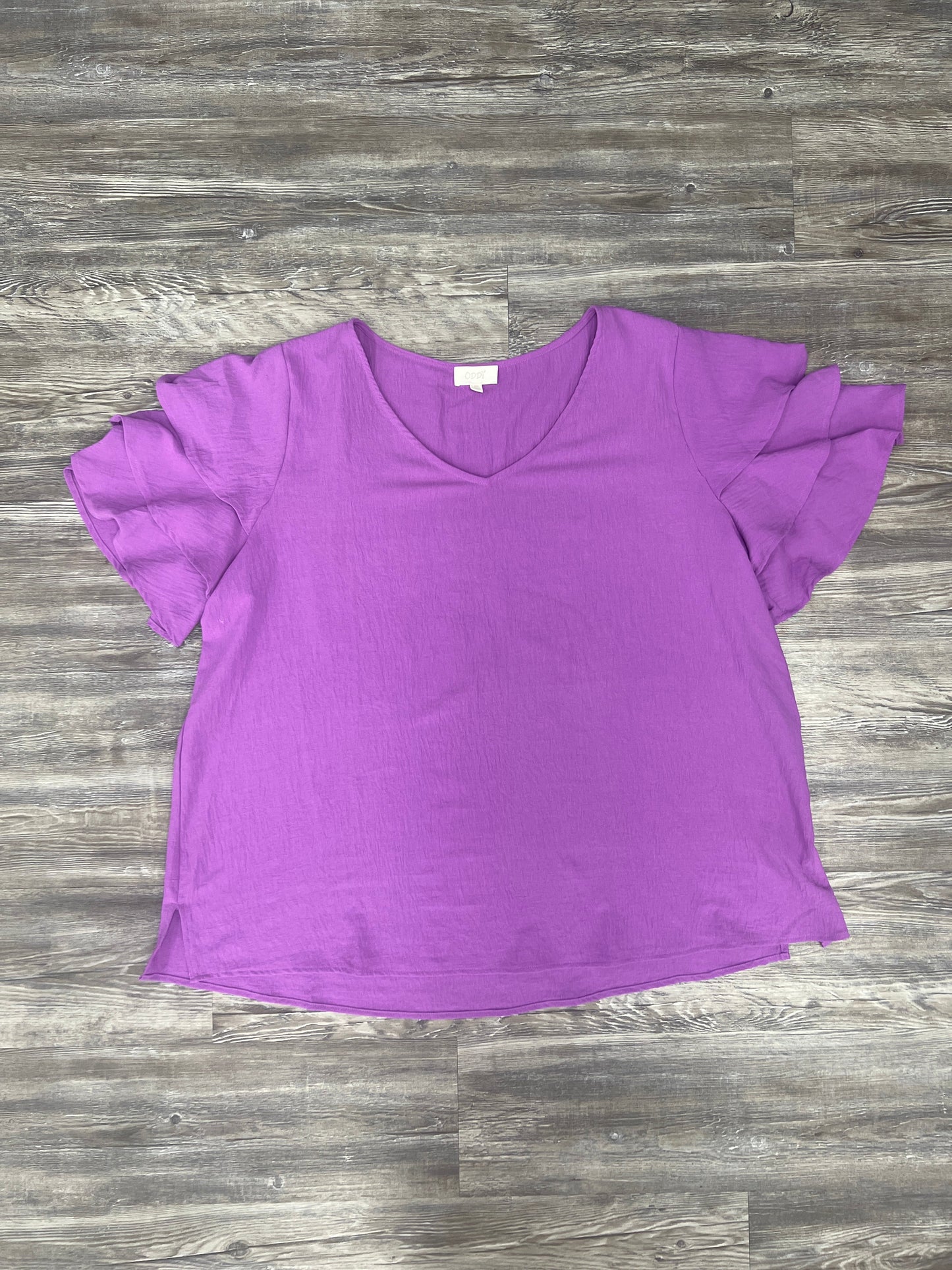 Top Short Sleeve By Oddi Size: 3x