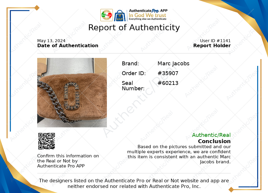 Crossbody Designer By Marc Jacobs Size: Small