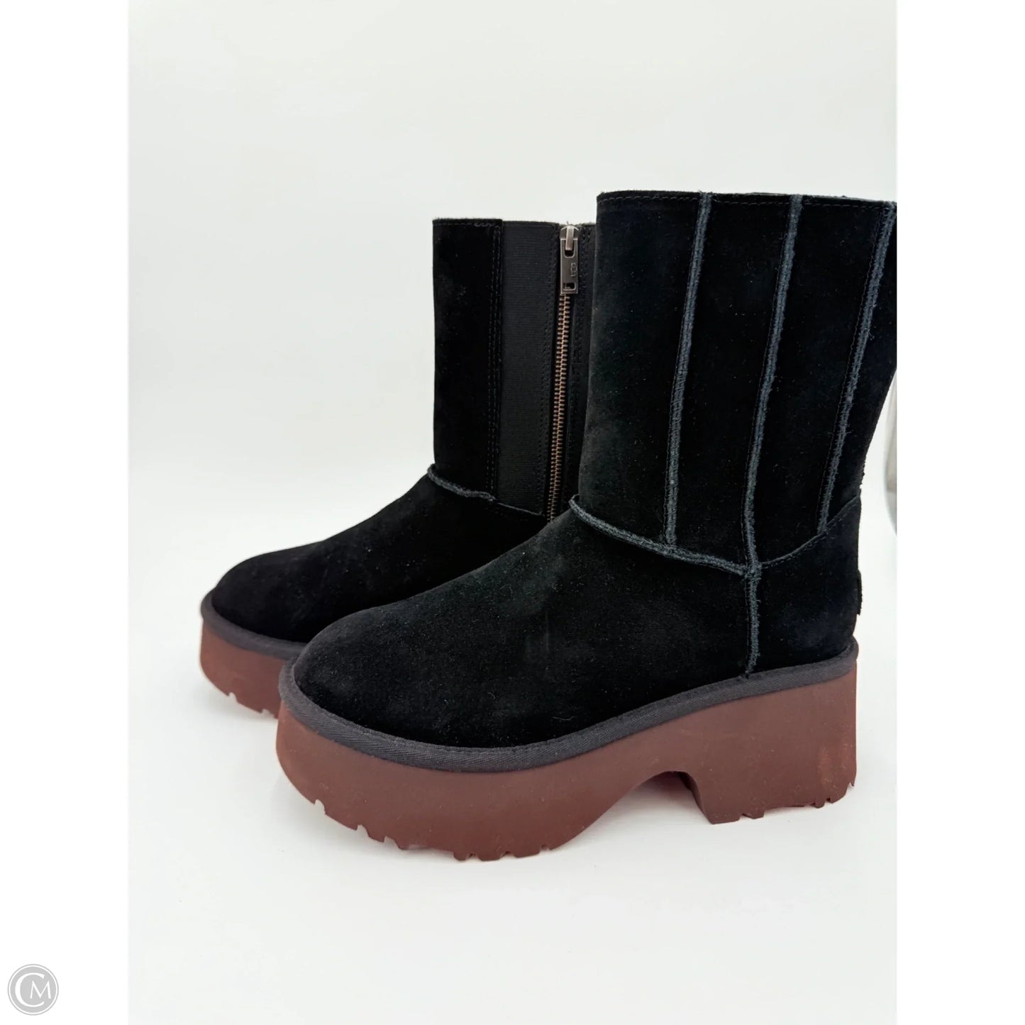 Boots Designer By Ugg In Black, Size: 10