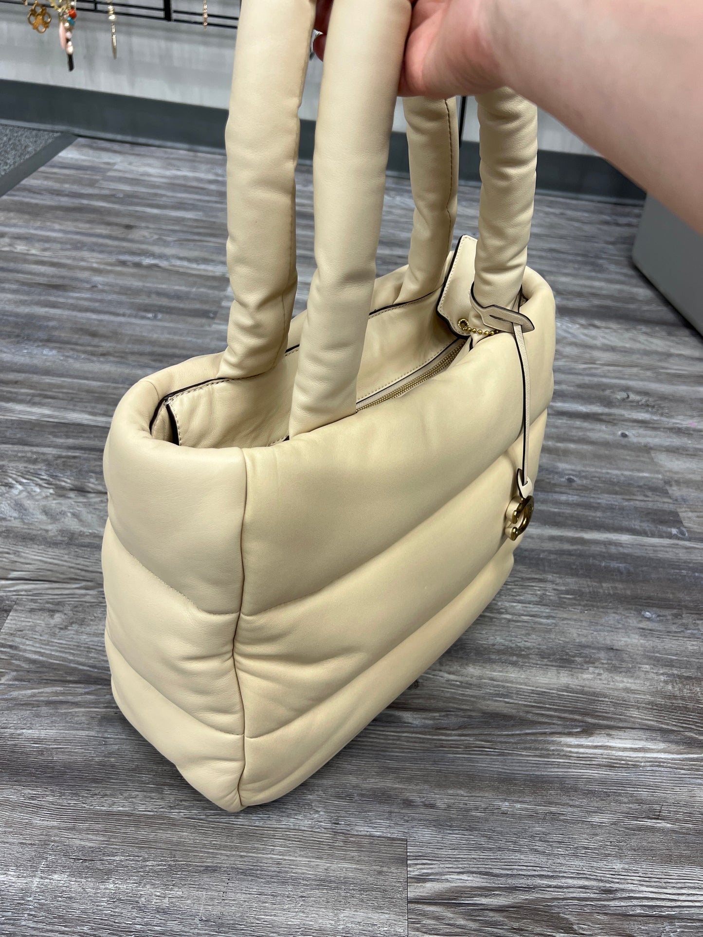 Handbag Designer By Coach Size: Large
