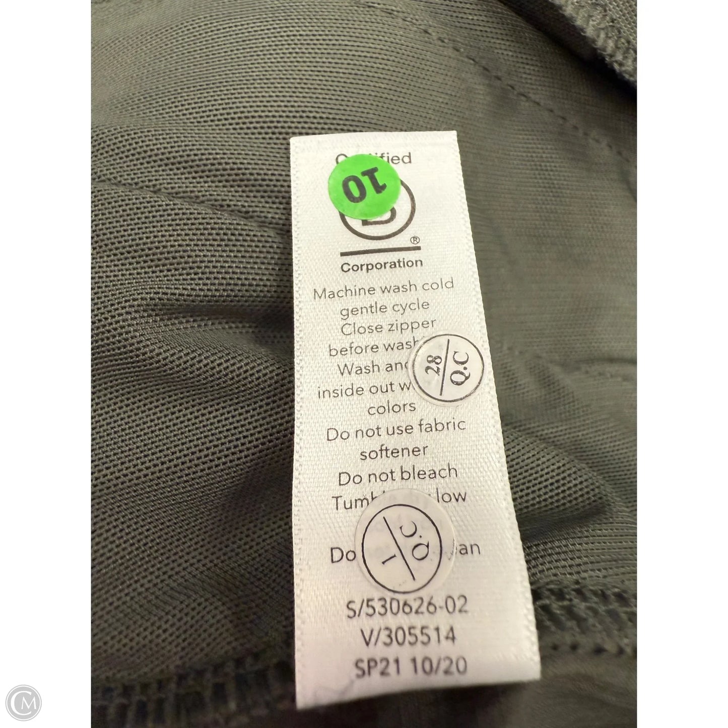 Athletic Shorts By Athleta In Green, Size: 2x