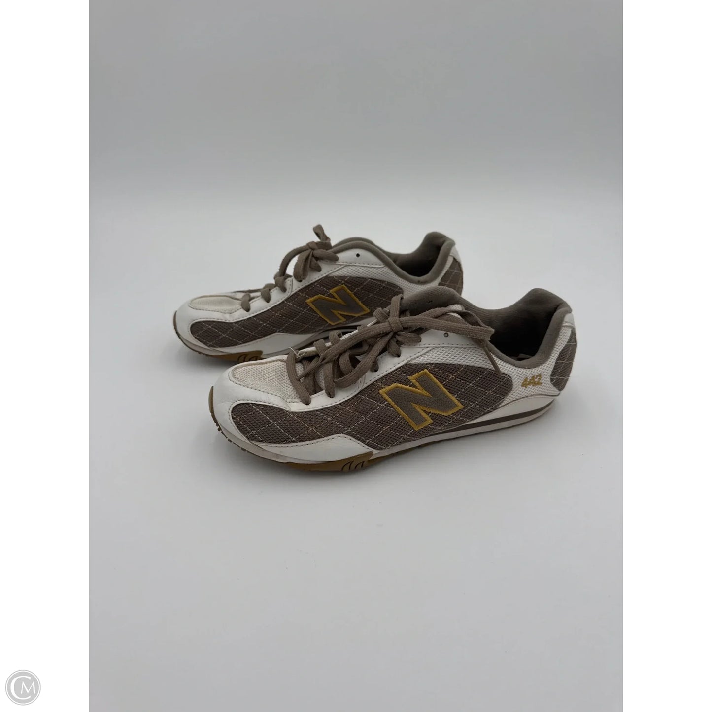 Shoes Sneakers By New Balance In Brown & White, Size: 8