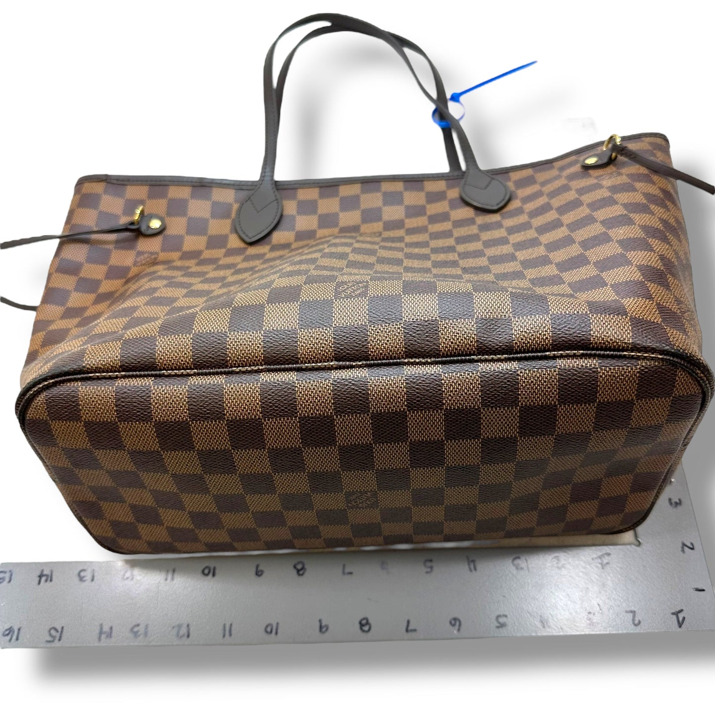 Neverfull MM Handbag Luxury Designer By Louis Vuitton, Size: Large