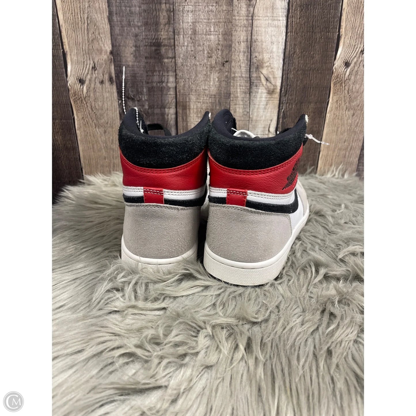 Shoes Athletic By Nike In Grey & Red, Size: 10.5