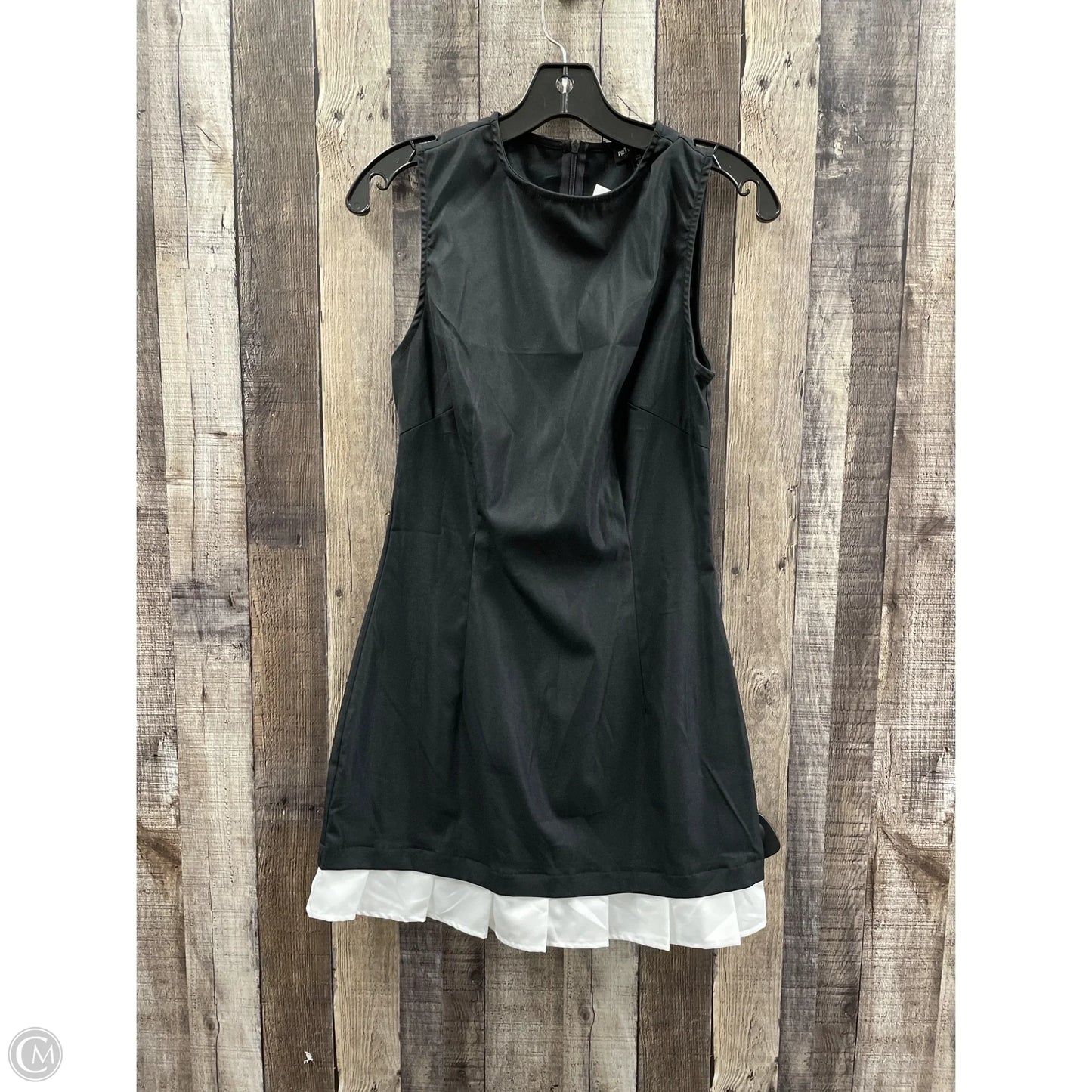 Dress Casual Short By Pretty Little Thing In Black, Size: S