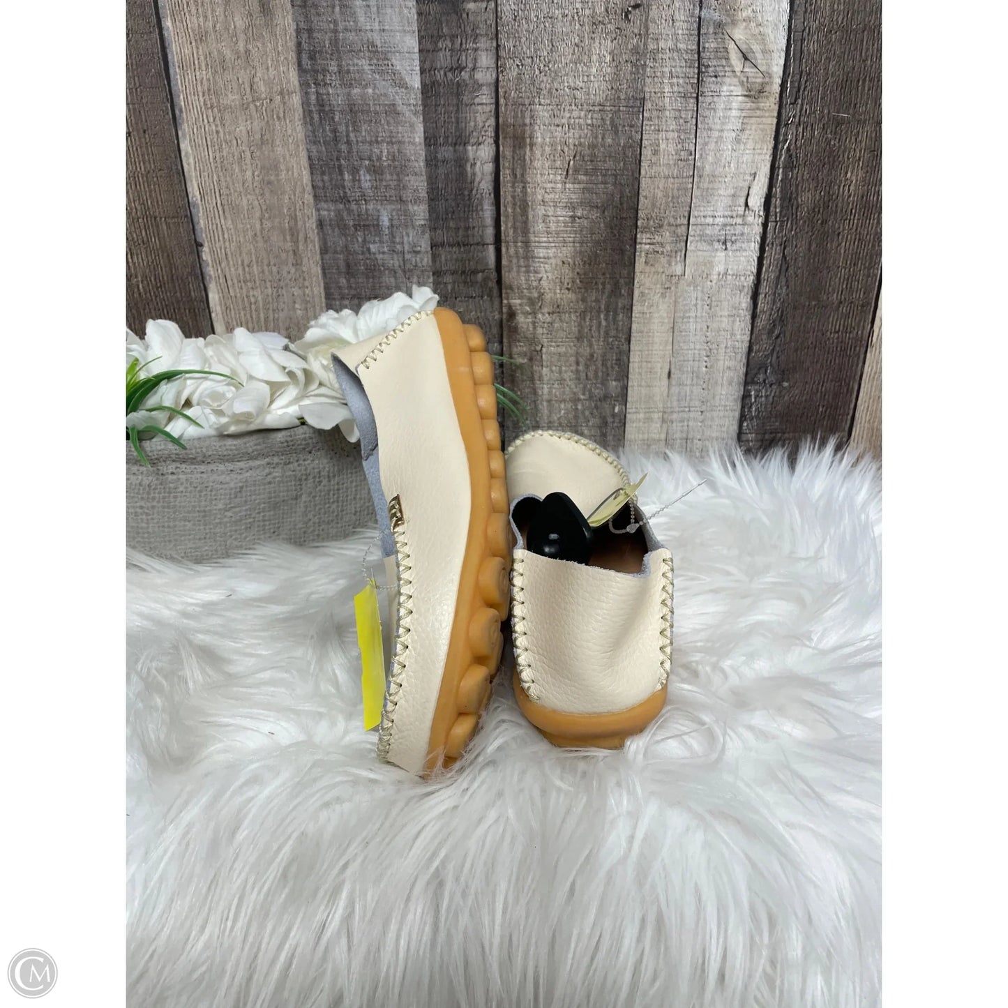 Shoes Flats By Cme In Cream, Size: 7