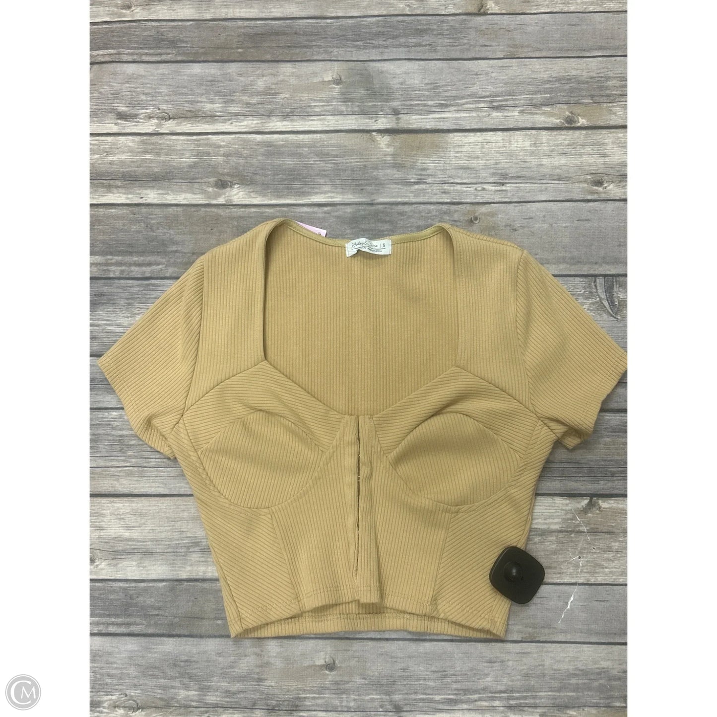 Top Short Sleeve By Cme In Brown, Size: S