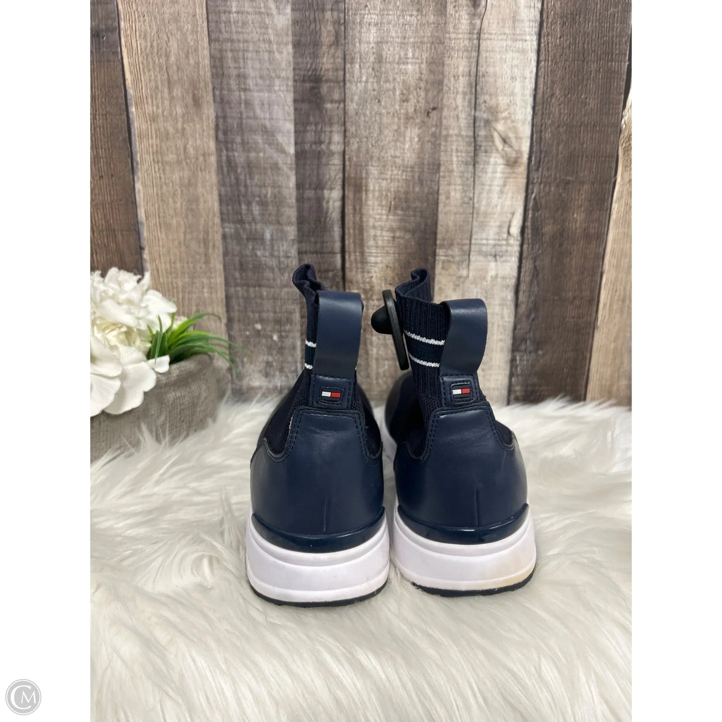 Shoes Sneakers By Tommy Hilfiger In Navy, Size: 11