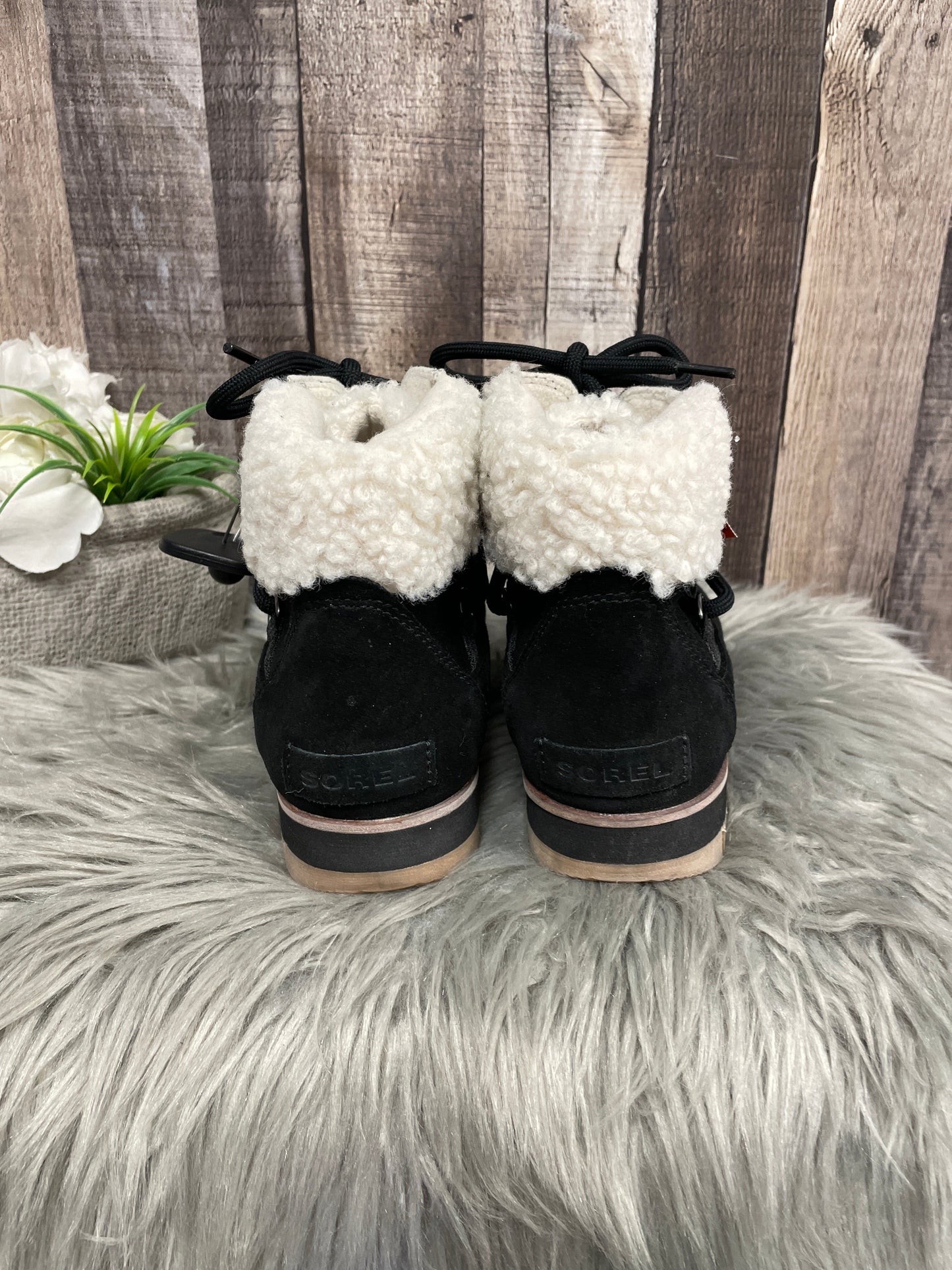 Boots Ankle Flats By Sorel In Black, Size: 10