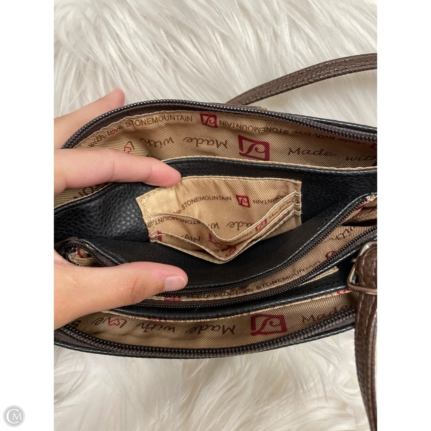Crossbody By Stone Mountain, Size: Small