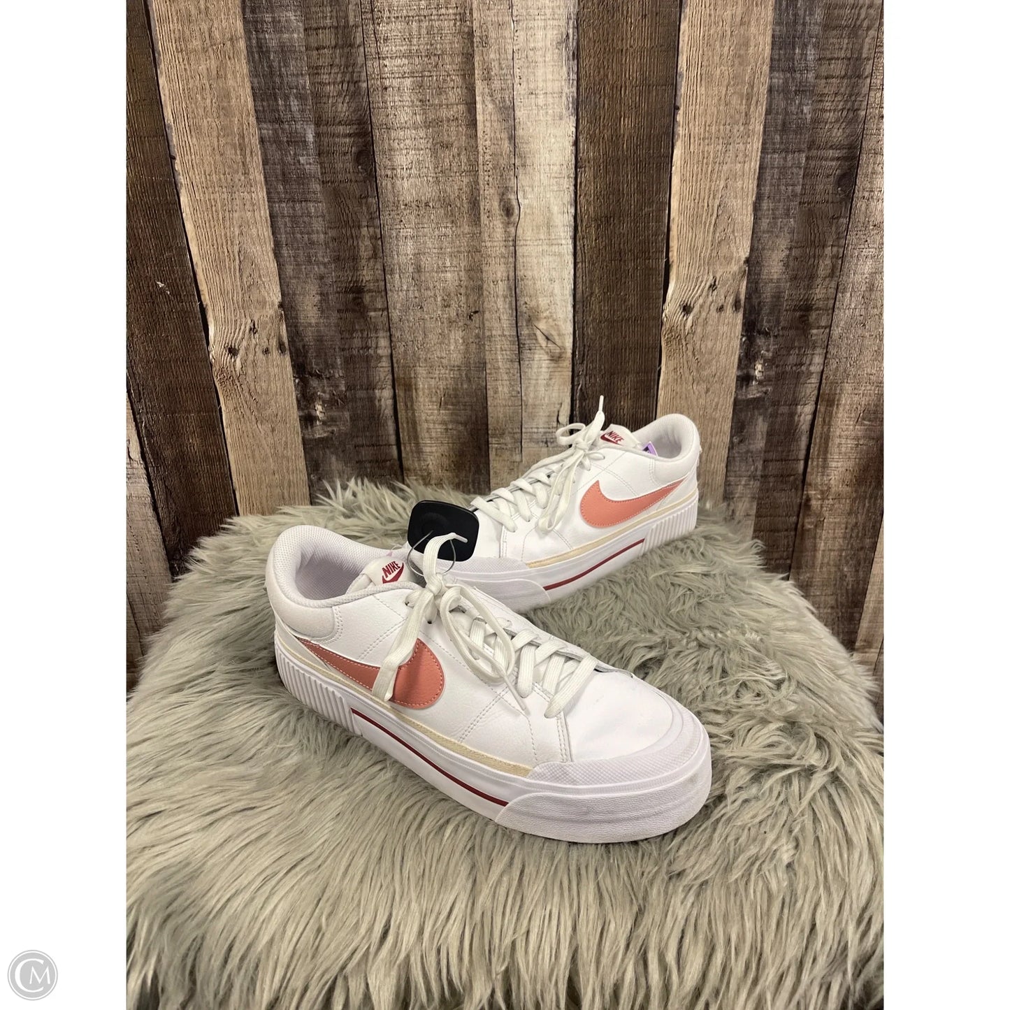 Shoes Sneakers By Nike In Pink & White, Size: 12