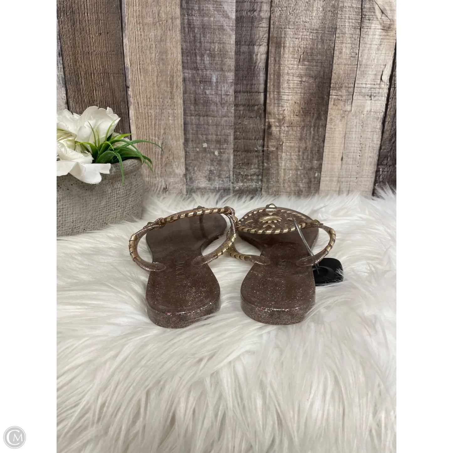 Sandals Flats By Jack Rogers In Silver, Size: 7