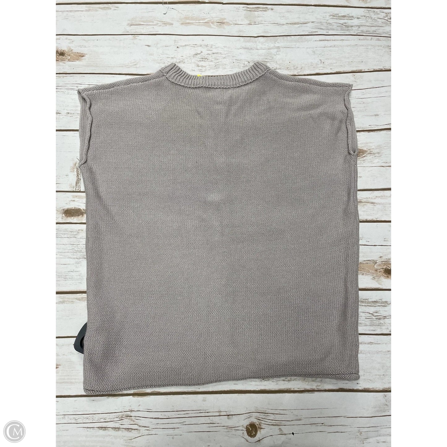 Top Sleeveless By Cmf In Grey, Size: S