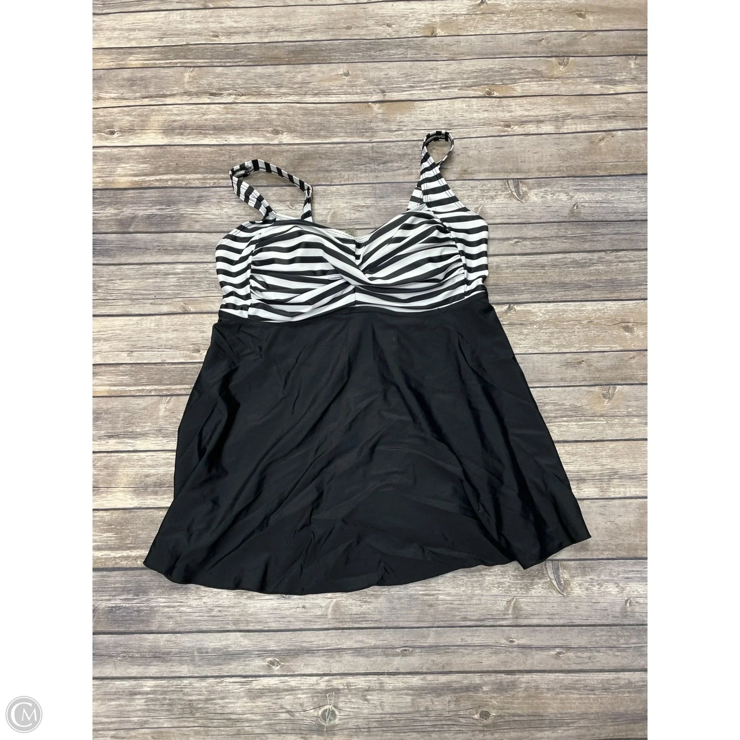 Swimsuit Top By Cme In Black & White, Size: L