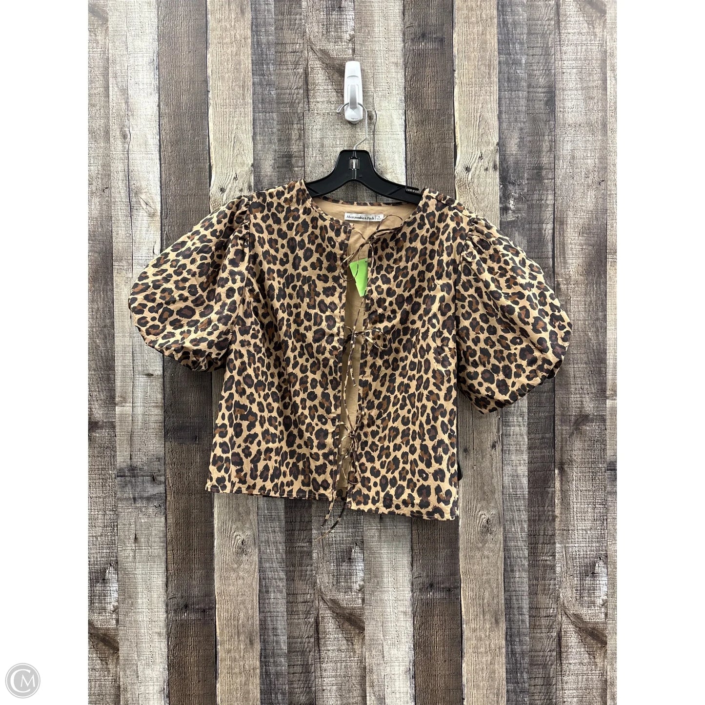 Top Short Sleeve By Abercrombie And Fitch In Animal Print, Size: S