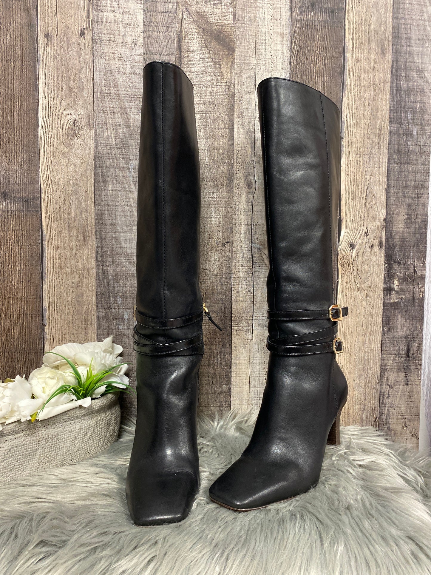 Boots Knee Heels By Louise Et Cie Size: 8.5