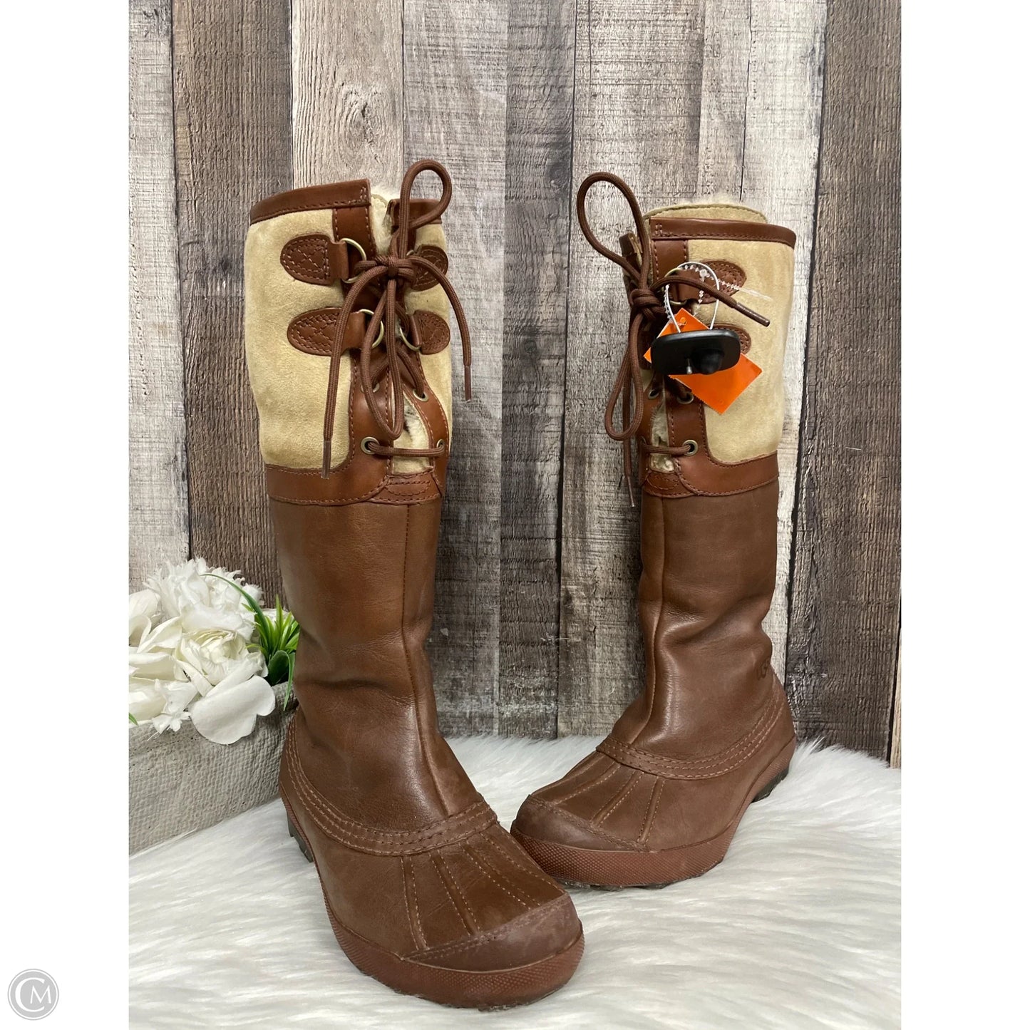 Boots Designer By Ugg In Brown, Size: 6.5