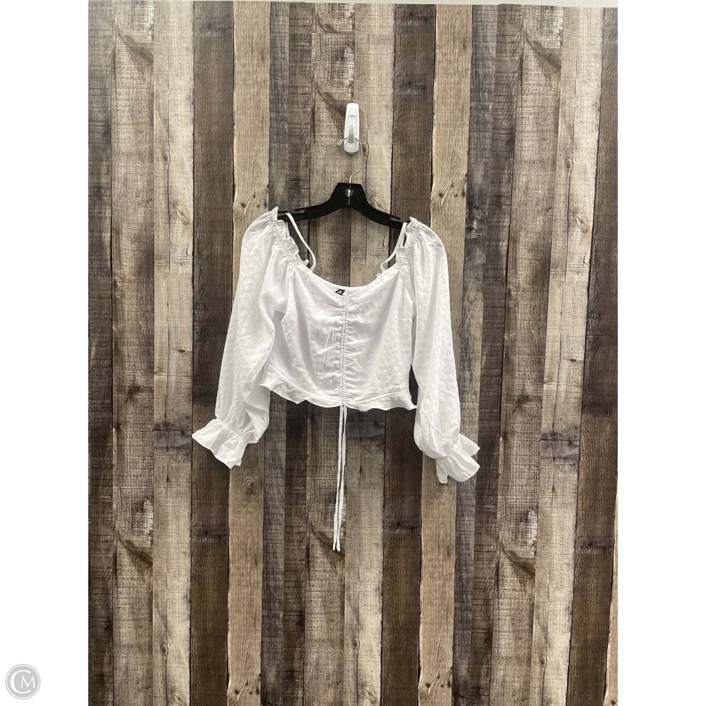 Top Long Sleeve By Divided In White, Size: S