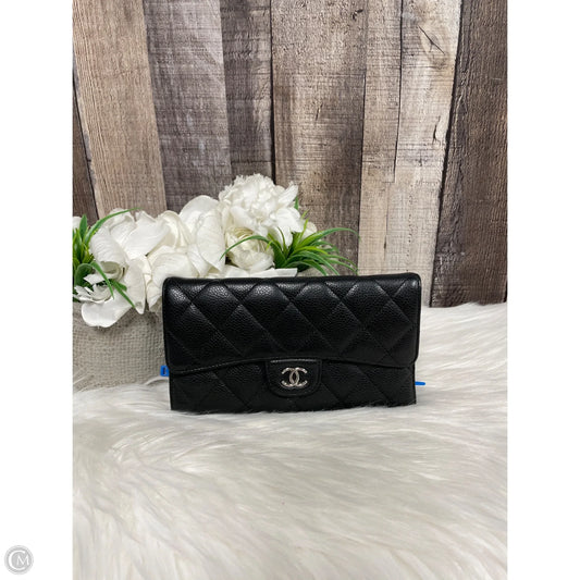 Wallet Luxury Designer By Chanel, Size: Medium