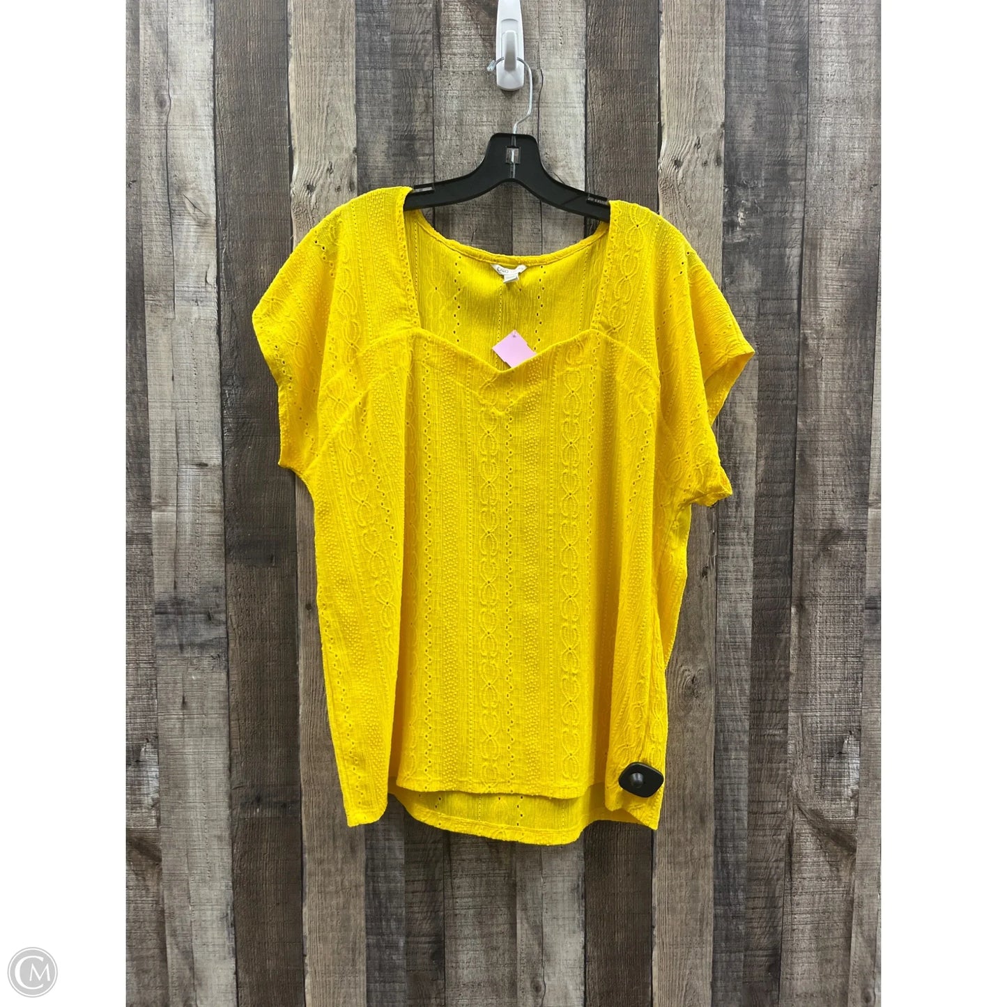 Top Sleeveless By Cato In Yellow, Size: L