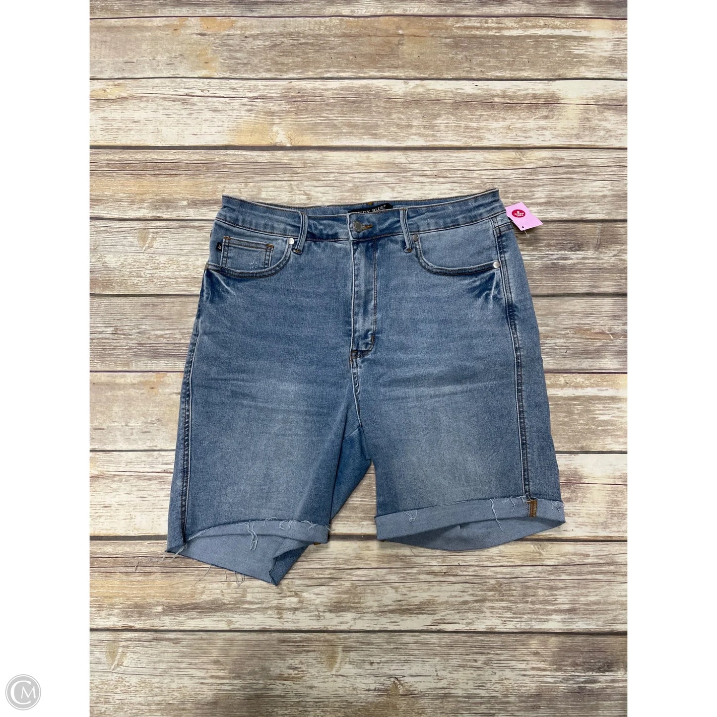 Shorts By Judy Blue In Blue Denim, Size: Xl