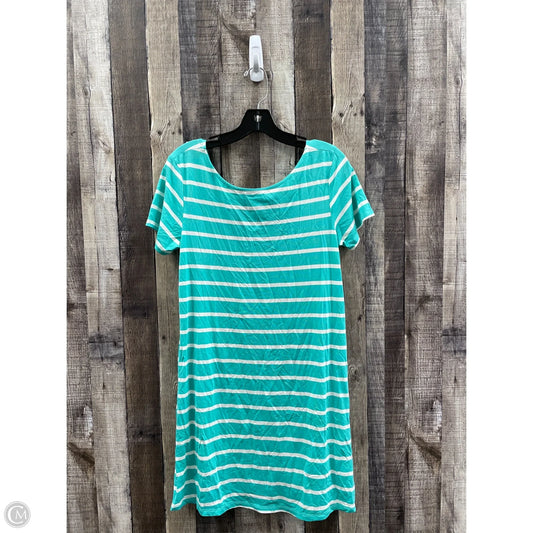 Dress Casual Short By Yelete In Green, Size: S