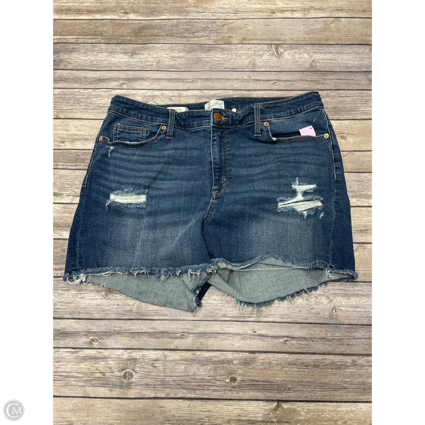 Shorts By Universal Thread In Blue Denim, Size: 18