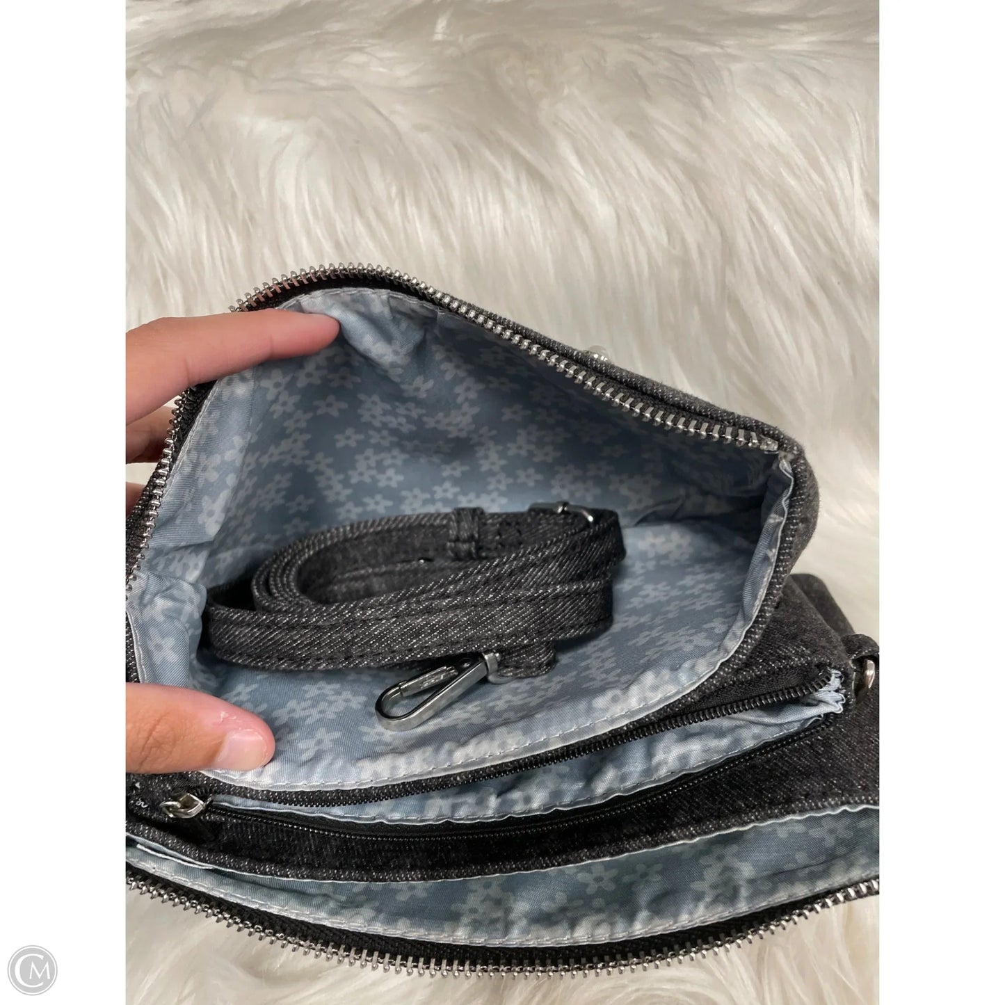 Crossbody By Cme, Size: Medium