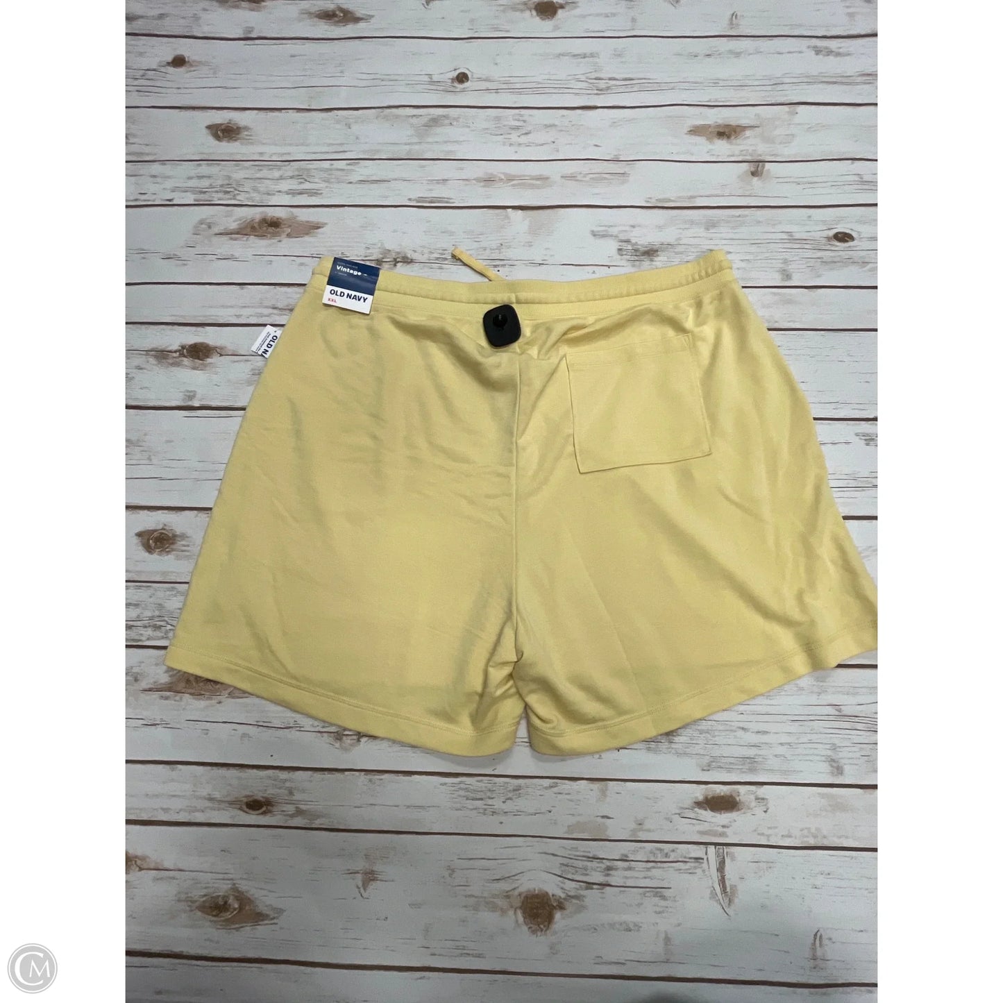Athletic Shorts By Old Navy In Yellow, Size: Xxl