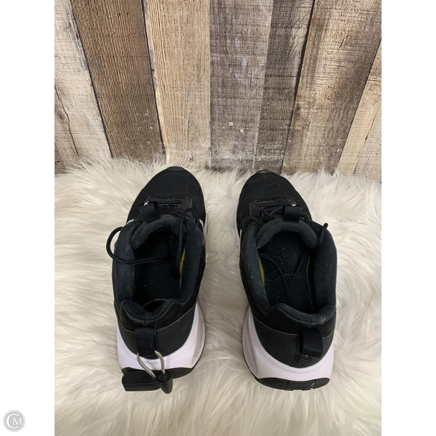 Shoes Athletic By Nike In Black, Size: 9