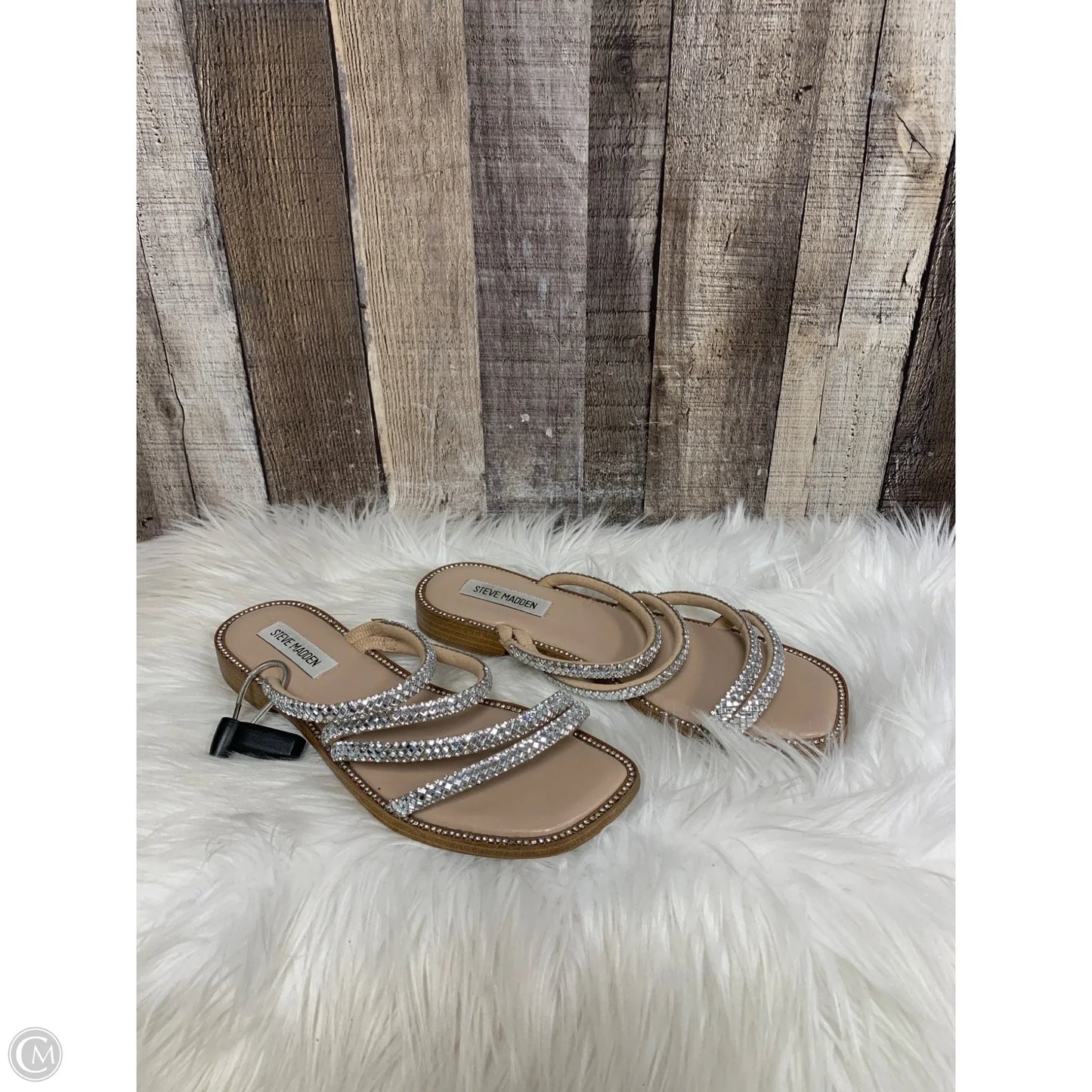 Sandals Flats By Steve Madden In Beige, Size: 8