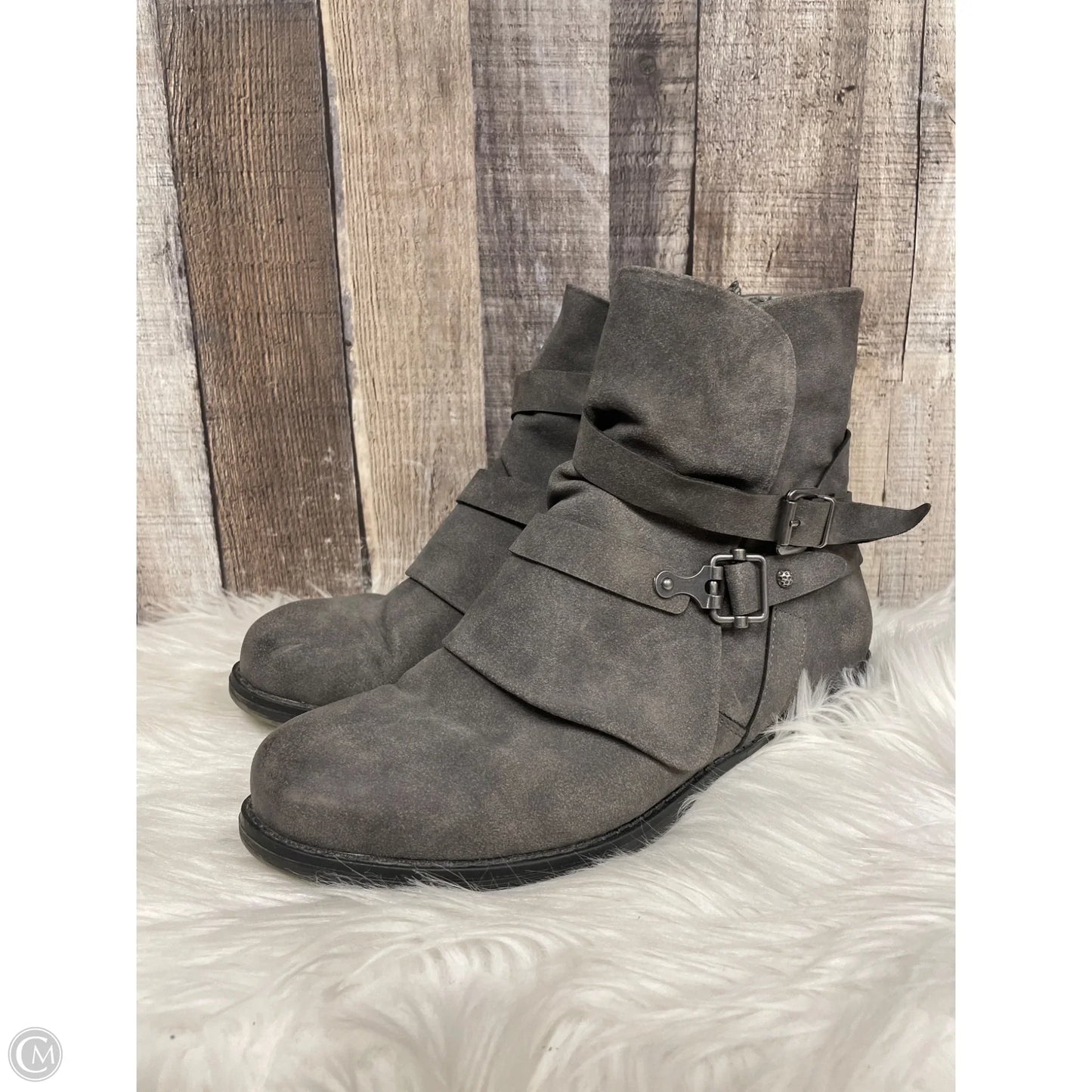 Boots Ankle Flats By Jelly Pop In Grey, Size: 9.5