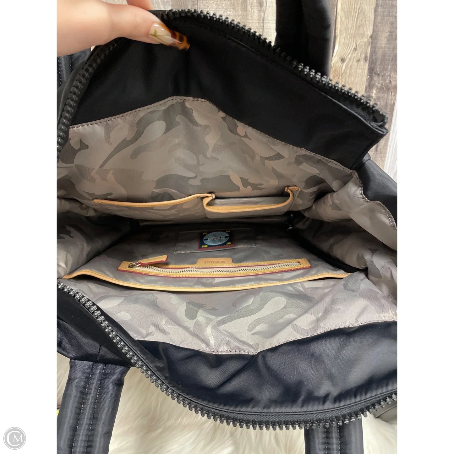 Tote By Mz Wallace, Size: Large