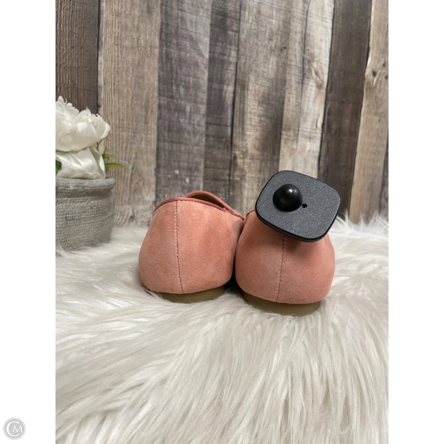 Shoes Flats By Tahari In Coral, Size: 8