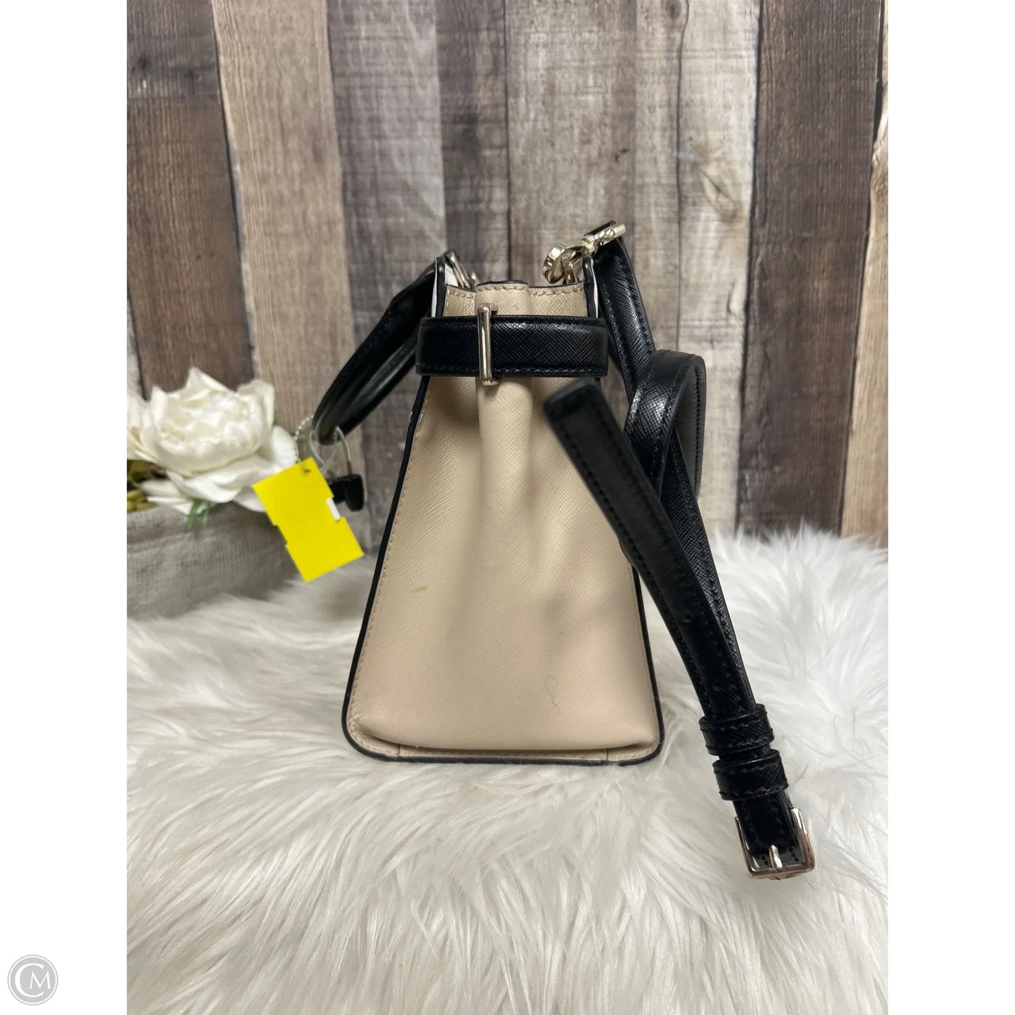 Crossbody Designer By Kate Spade, Size: Medium