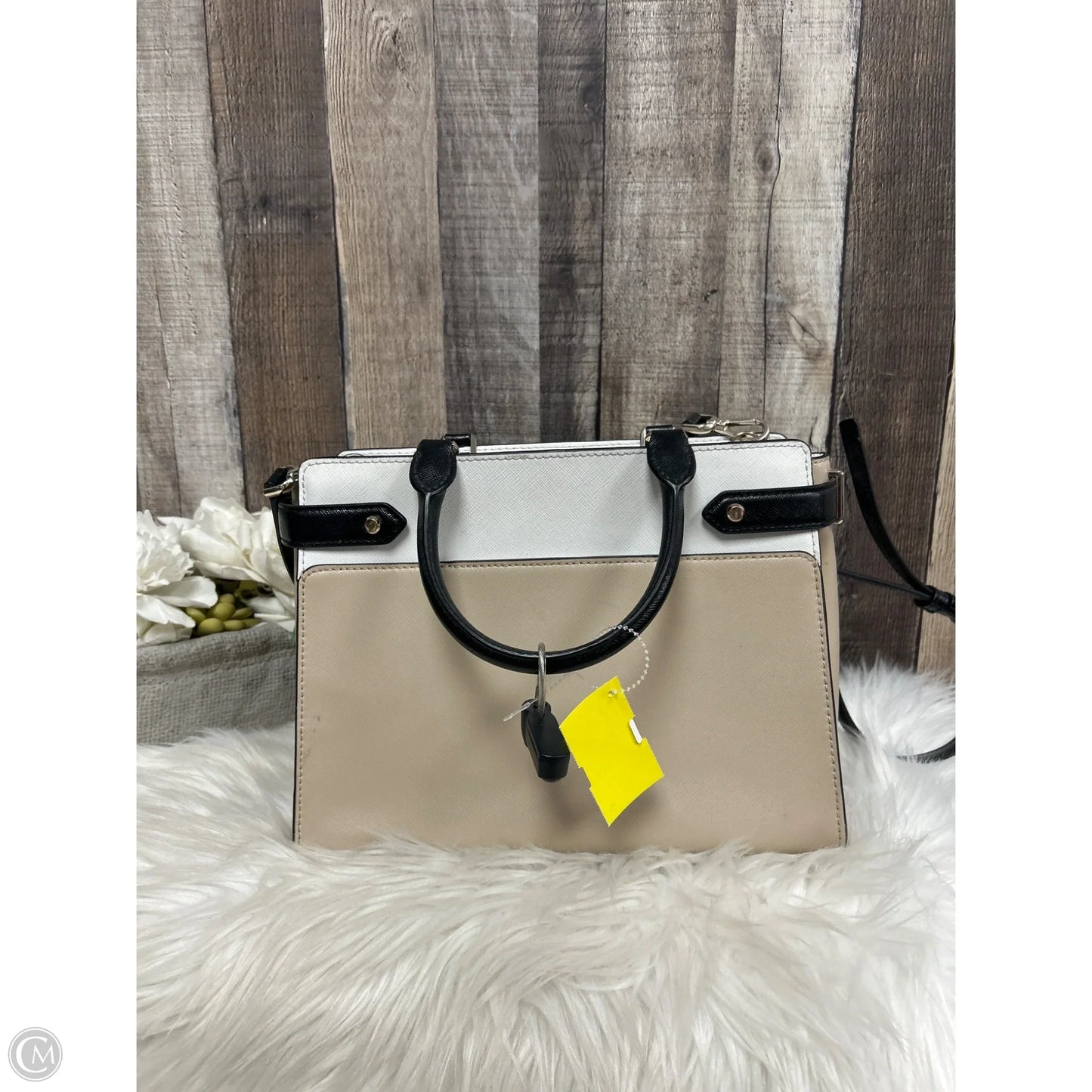 Crossbody Designer By Kate Spade, Size: Medium