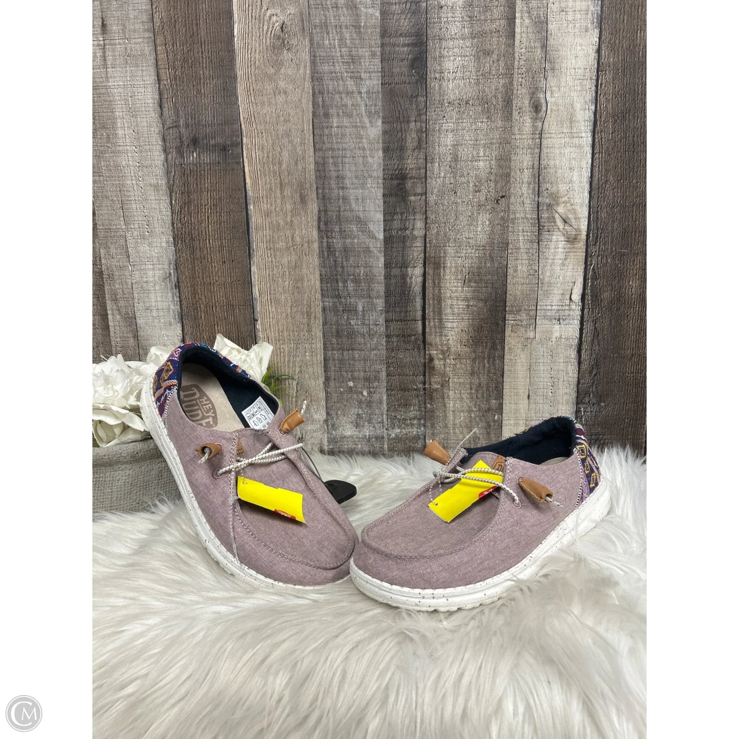 Shoes Flats By Hey Dude In Pink, Size: 7