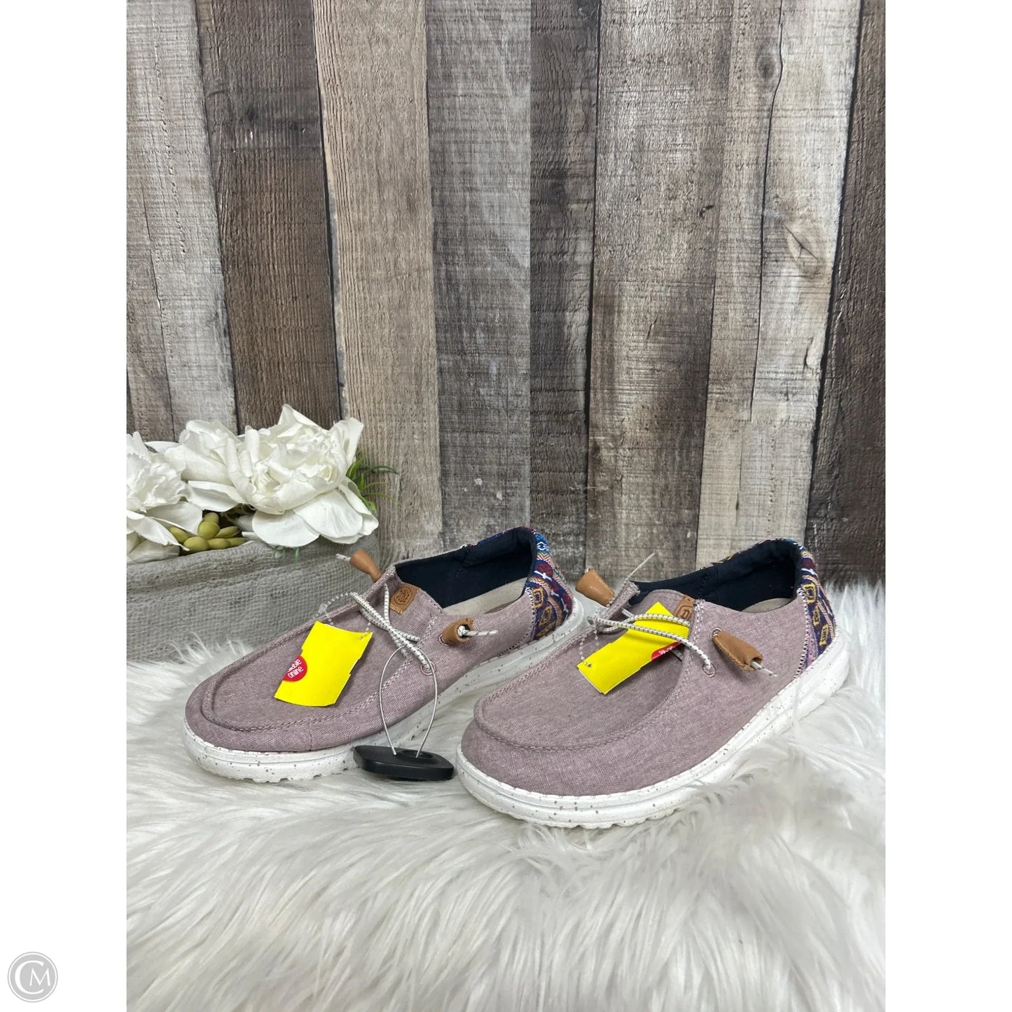 Shoes Flats By Hey Dude In Pink, Size: 7