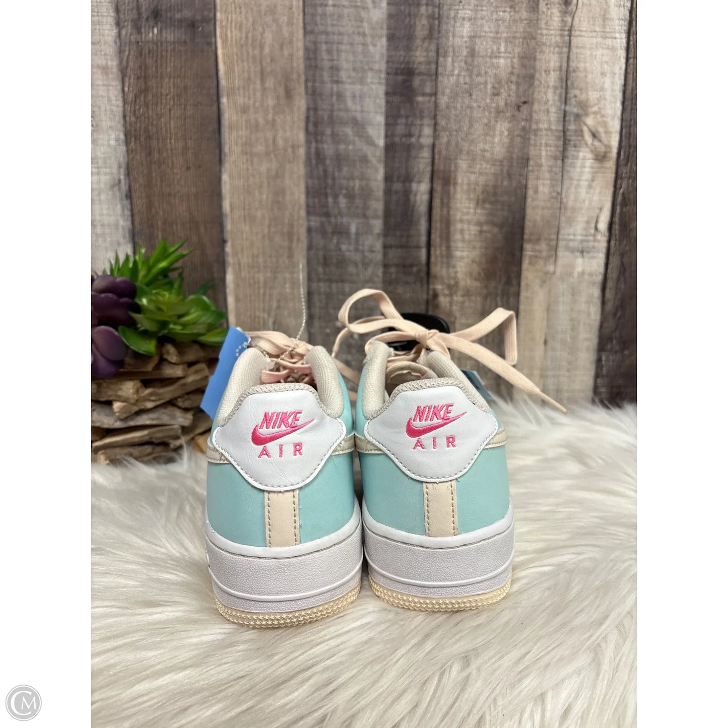 Shoes Athletic By Nike In White, Size: 8