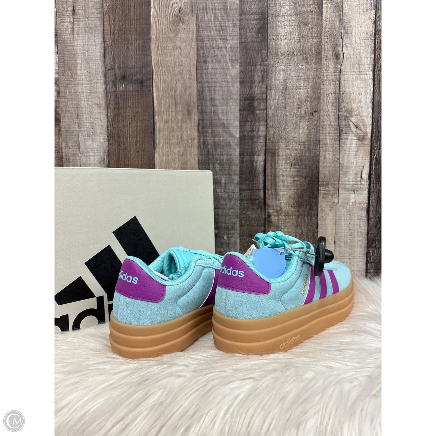 Shoes Athletic By Adidas In Green & Pink, Size: 5.5