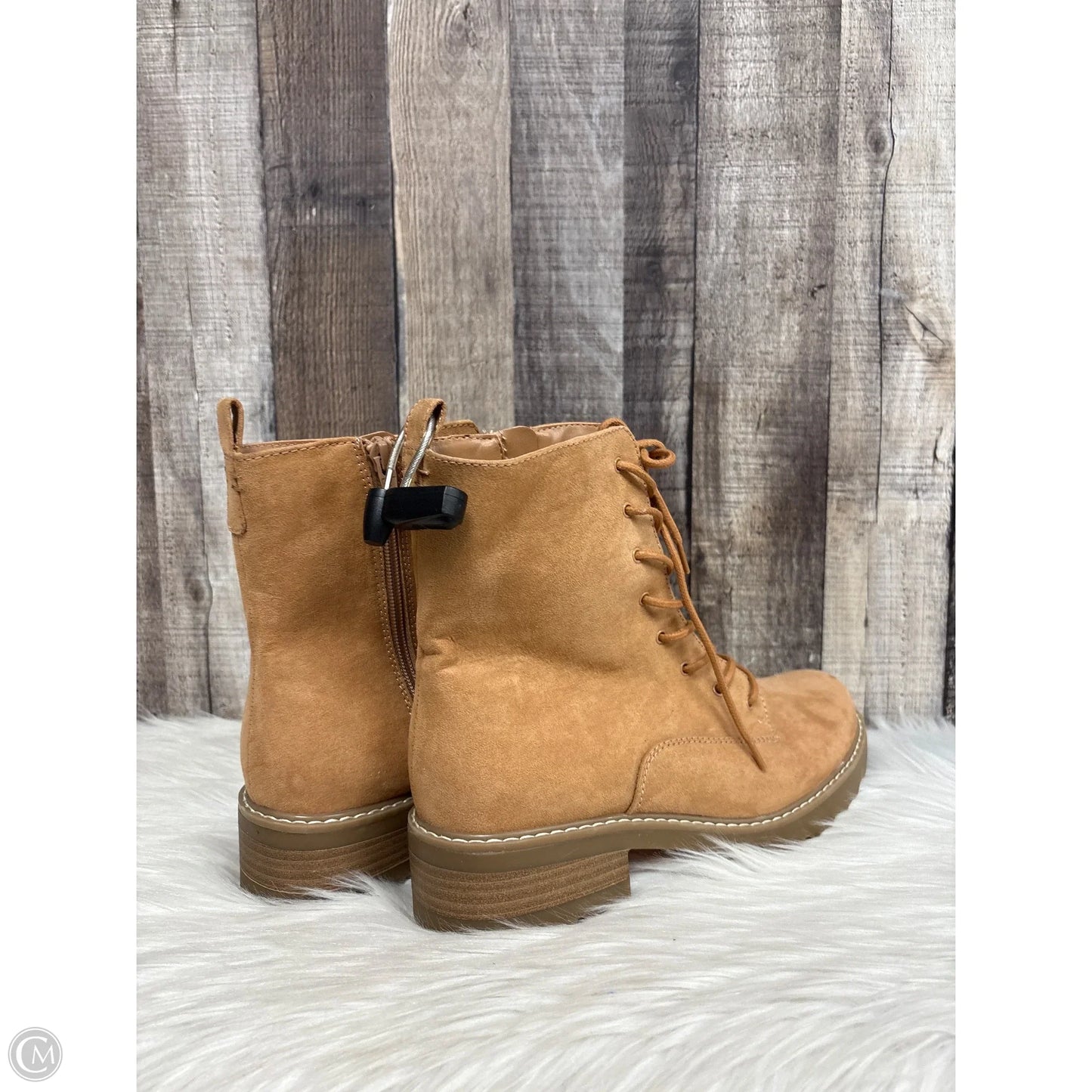 Boots Combat By Universal Thread In Tan, Size: 9.5